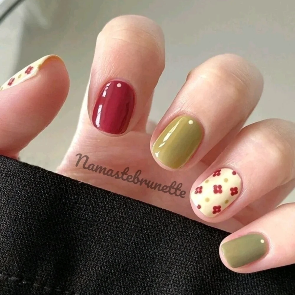2/$16 Floral Press On Nails